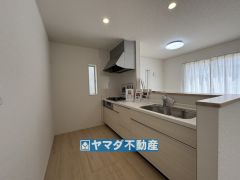 キッチンからご家族との会話ができますね。