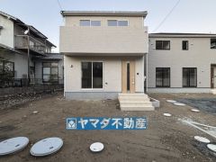 4号棟ケイミュー外壁は汚れが付きにくい効果を併せ持つ特徴があります。