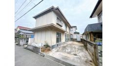 リフォーム中　現地外観写真