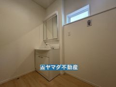 三面鏡タイプの洗面台