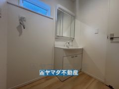 三面鏡タイプの洗面台