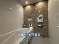 ゆったりとしたバスルーム