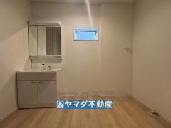 三面鏡タイプの洗面台