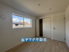 2階洋室6帖のお部屋です。