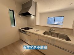 キッチンからご家族との会話ができますね。