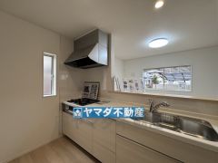 キッチンからご家族との会話ができますね。