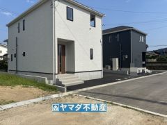 1号棟ケイミュー外壁は汚れが付きにくい効果を併せ持つ特徴があります。