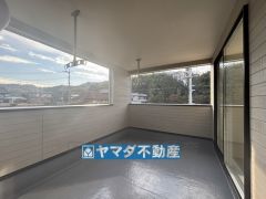 屋根があるので急な雨でも安心ですね