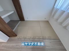 フラットなタタミルーム