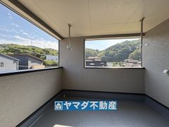 屋根があるので急な雨でも安心ですね
