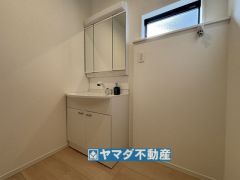 三面鏡タイプの洗面台