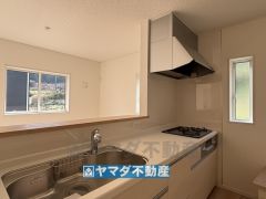 キッチンからご家族との会話ができますね。