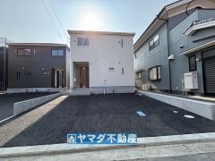 1号棟ケイミュー外壁は汚れが付きにくい効果を併せ持つ特徴があります。