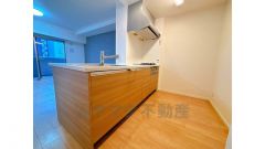 キッチンからご家族との会話ができますね。