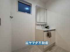 三面鏡タイプの洗面台