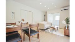 リビングの広さに加えて和室の入り口を開放すればさらに広々とした空間になります