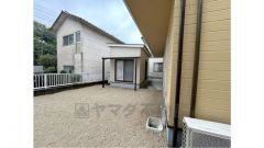 南側に飛充の良いお庭