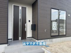 玄関横にはポスト