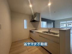 キッチンからご家族との会話ができますね。