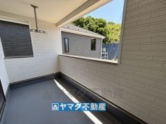 屋根があるので急な雨でも安心ですね