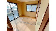 4.5帖の和室があると普段は家事スペースに利用できますね。