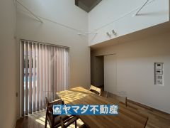 吹抜けリビング