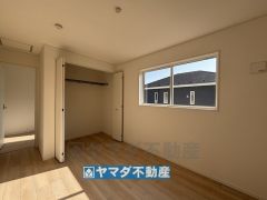 2階洋室7帖のお部屋です