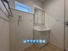 三面鏡タイプの洗面台