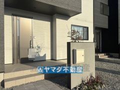 広々玄関ポーチ