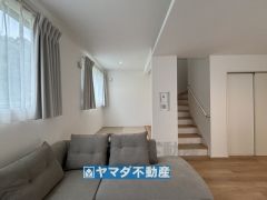 3帖のタタミコーナーのあるリビング