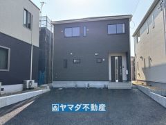 2号棟ケイミュー外壁は汚れが付きにくい効果を併せ持つ特徴があります。