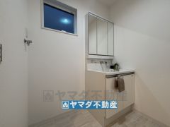 三面鏡タイプの洗面台