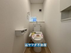 お掃除ラクラク節水トイレ