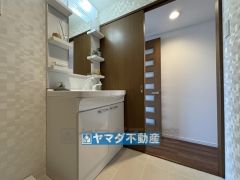 洗面台新品交換済