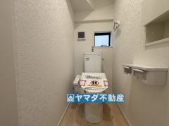 お掃除ラクラク節水トイレ