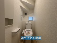 お掃除ラクラク節水トイレ