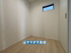 洗面室横にあるユーティリティルーム