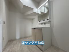 三面鏡タイプの洗面台