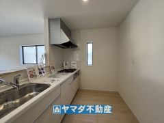 キッチンからご家族との会話ができますね。