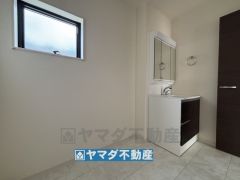 三面鏡タイプの洗面台