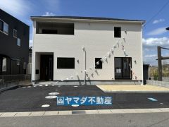 1号棟ケイミュー外壁は汚れが付きにくい効果を併せ持つ特徴があります。