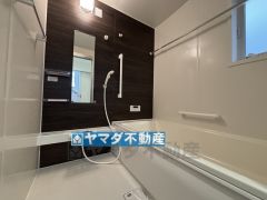 ゆったりとしたバスルーム