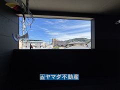 屋根があるので急な雨でも安心ですね
