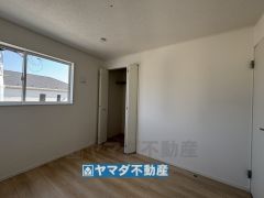 洋室5.2帖のお部屋です。