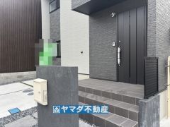 広々とした玄関