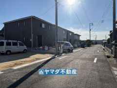 3号棟　ケイミュー外壁は汚れが付きにくい効果を併せ持つ特徴があります。