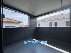 屋根があるので急な雨でも安心ですね