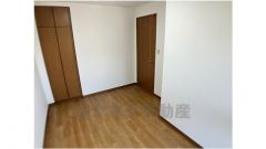 洋室5.3帖のお部屋です