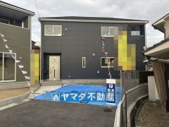 3号棟ケイミュー外壁は汚れが付きにくい効果を併せ持つ特徴があります。