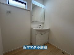 三面鏡タイプの洗面台